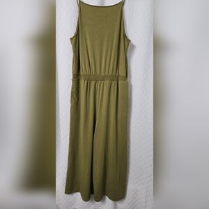 A New Day Women’s Wide Leg Olive Green Jumpsuit  Size Large